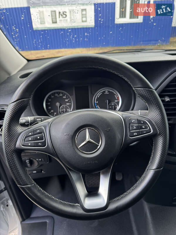 Вантажний фургон Mercedes-Benz eVito 2023 в Рівному