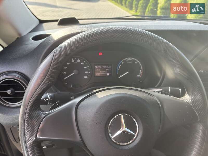 Грузовой фургон Mercedes-Benz eVito 2019 в Черновцах