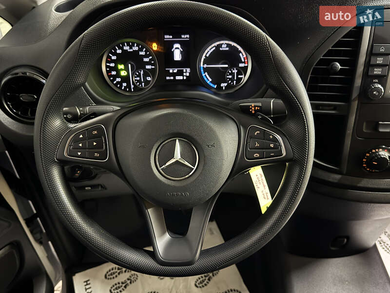 Вантажний фургон Mercedes-Benz eVito 2024 в Києві