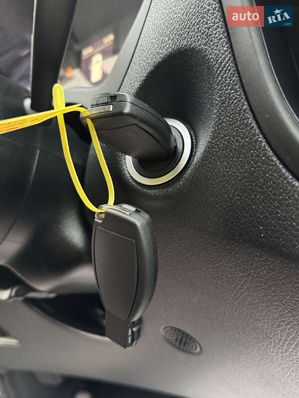 Вантажний фургон Mercedes-Benz eVito 2024 в Києві