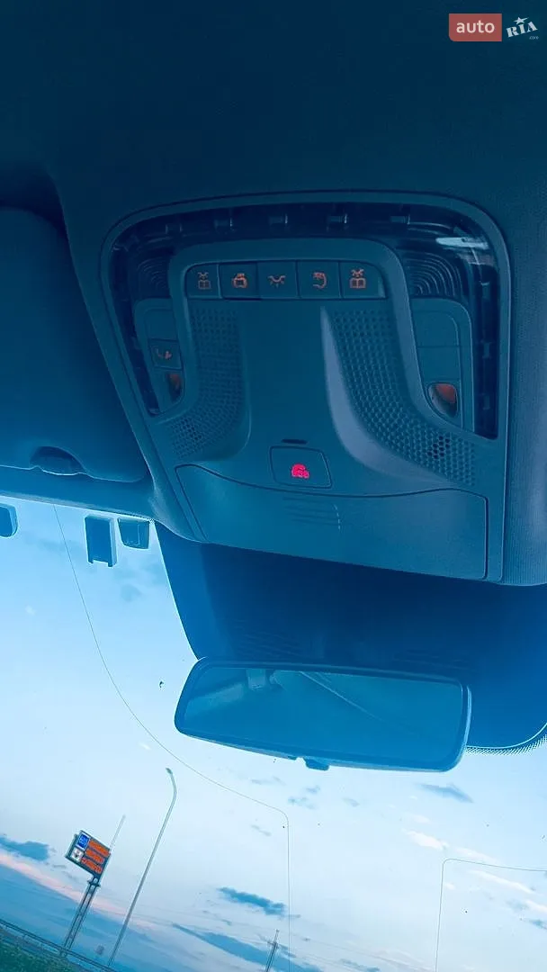 2021 Mercedes-Benz Vito - мініатюра 11