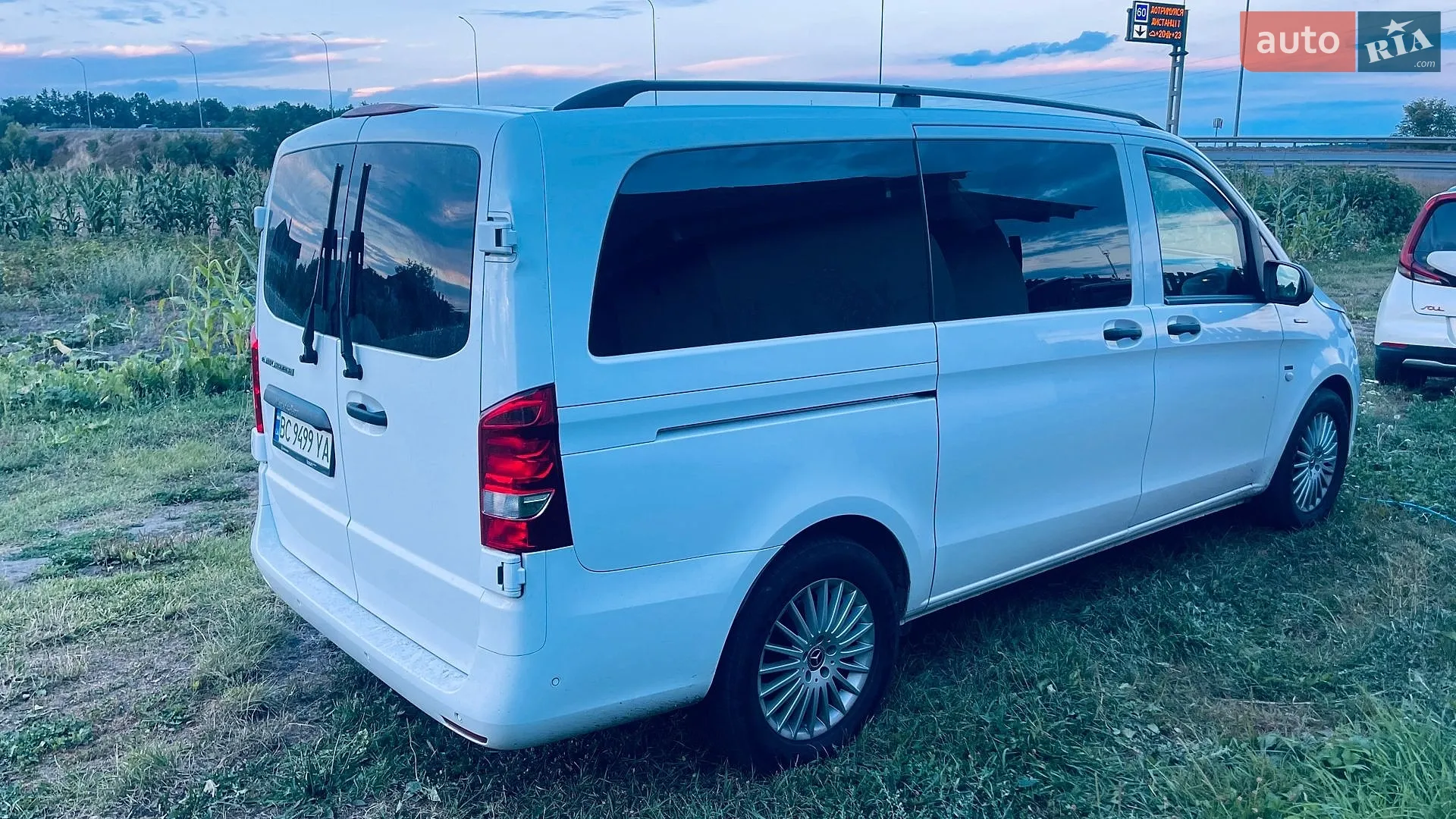 2021 Mercedes-Benz Vito - мініатюра 16