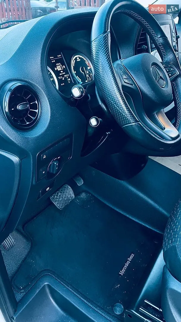 2021 Mercedes-Benz Vito - мініатюра 41