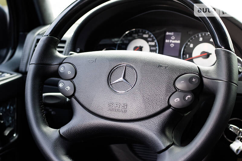 Позашляховик / Кросовер Mercedes-Benz G-Class 2012 в Києві