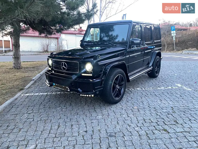 Mercedes-Benz G-Class