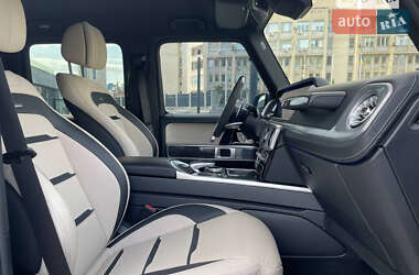 Позашляховик / Кросовер Mercedes-Benz G-Class 2018 в 