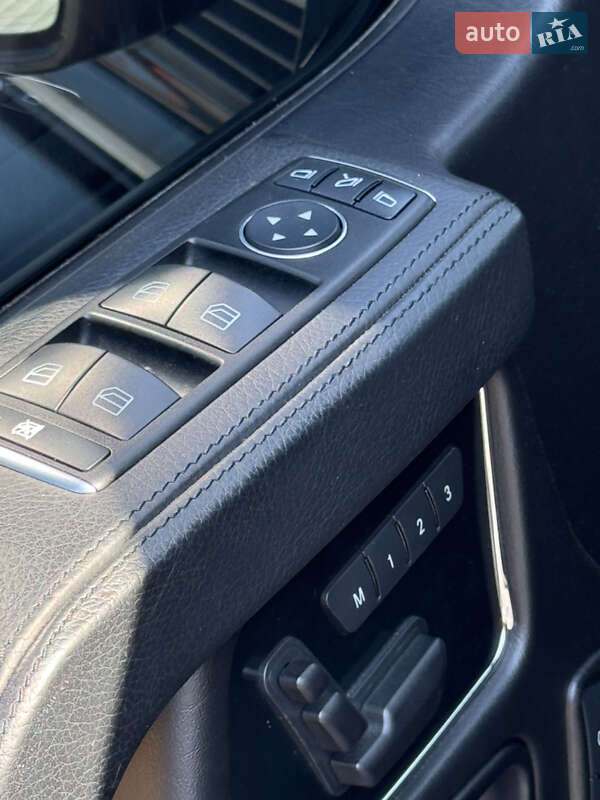 Внедорожник / Кроссовер Mercedes-Benz G-Class 2013 в Киеве фото 39 Внедорожник / Кроссовер Mercedes-Benz G-Class 2013 в Киеве