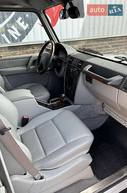 Внедорожник / Кроссовер Mercedes-Benz G-Class 2001 в 