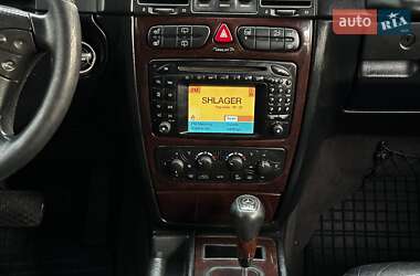 Внедорожник / Кроссовер Mercedes-Benz G-Class 2001 в 