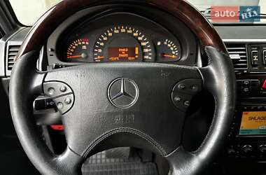 Внедорожник / Кроссовер Mercedes-Benz G-Class 2001 в 