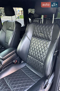 Внедорожник / Кроссовер Mercedes-Benz G-Class 2017 в 