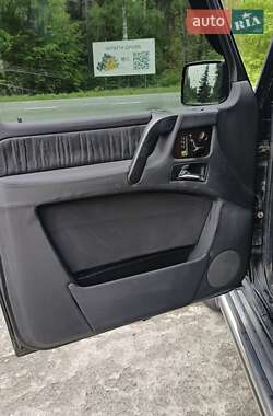 Позашляховик / Кросовер Mercedes-Benz G-Class 2001 в 