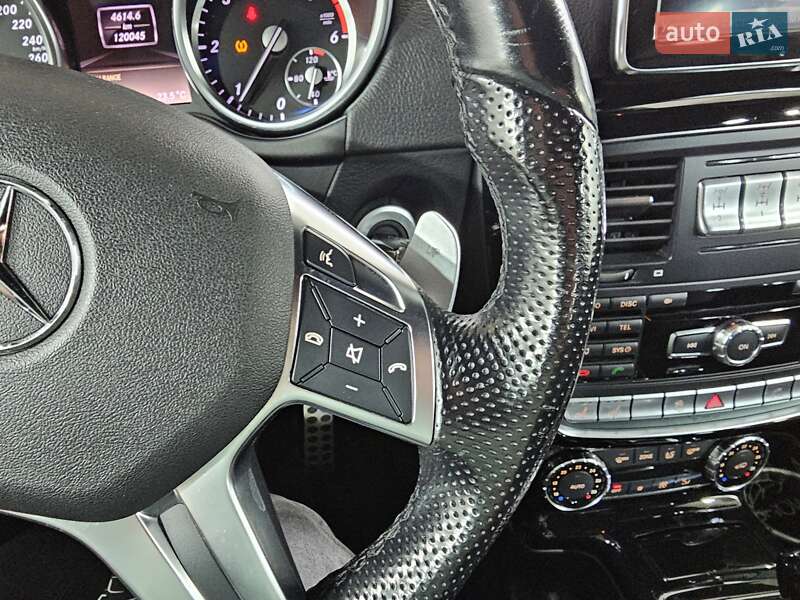 Внедорожник / Кроссовер Mercedes-Benz G-Class 2015 в Киеве