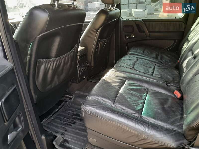 Внедорожник / Кроссовер Mercedes-Benz G-Class 2001 в Корце