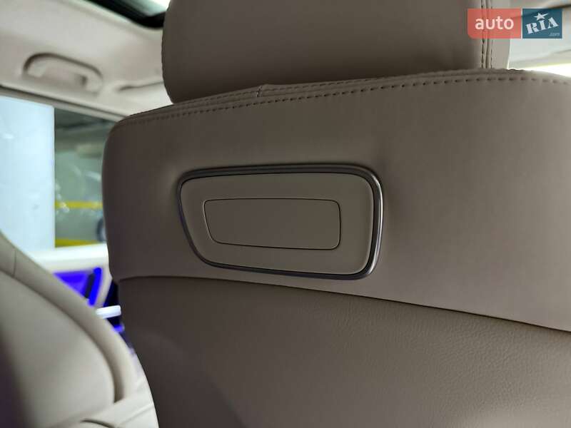 Позашляховик / Кросовер Mercedes-Benz G-Class 2023 в Києві