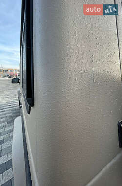 Внедорожник / Кроссовер Mercedes-Benz G-Class 2001 в 