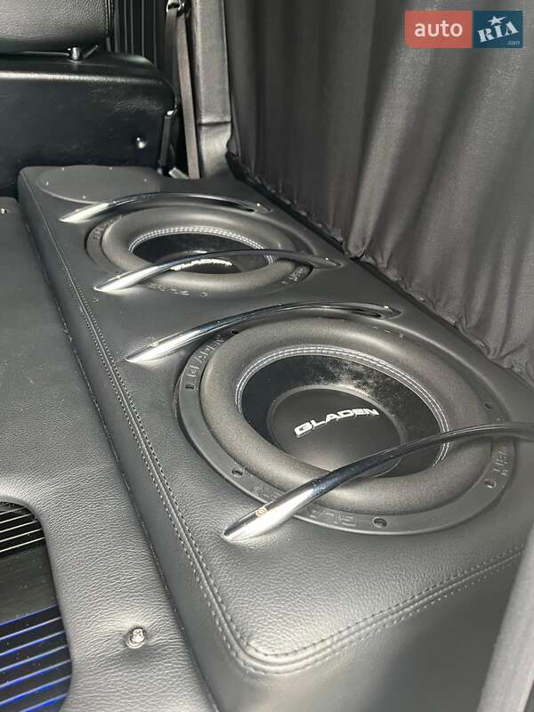 Внедорожник / Кроссовер Mercedes-Benz G-Class 2011 в Киеве