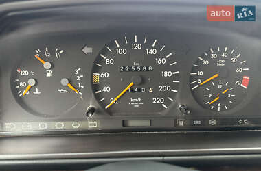 Внедорожник / Кроссовер Mercedes-Benz G-Class 1994 в 