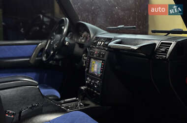 Внедорожник / Кроссовер Mercedes-Benz G-Class 2004 в 