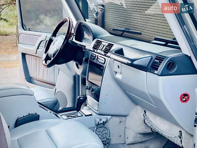 Внедорожник / Кроссовер Mercedes-Benz G-Class 2003 в Кривом Роге
