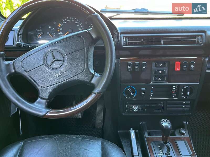 Внедорожник / Кроссовер Mercedes-Benz G-Class 1998 в Рахове