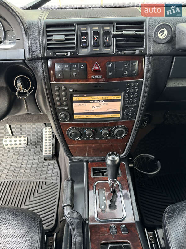 Внедорожник / Кроссовер Mercedes-Benz G-Class 2011 в Киеве фото 4 Внедорожник / Кроссовер Mercedes-Benz G-Class 2011 в Киеве