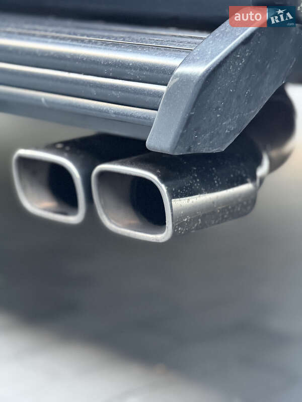 Позашляховик / Кросовер Mercedes-Benz G-Class 2003 в Києві