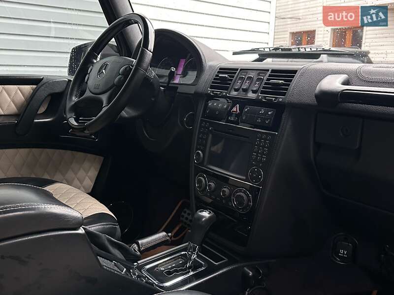 Внедорожник / Кроссовер Mercedes-Benz G-Class 2010 в Кельменцах