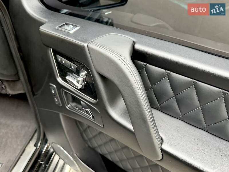 Позашляховик / Кросовер Mercedes-Benz G-Class 2006 в Житомирі фото 100 Позашляховик / Кросовер Mercedes-Benz G-Class 2006 в Житомирі