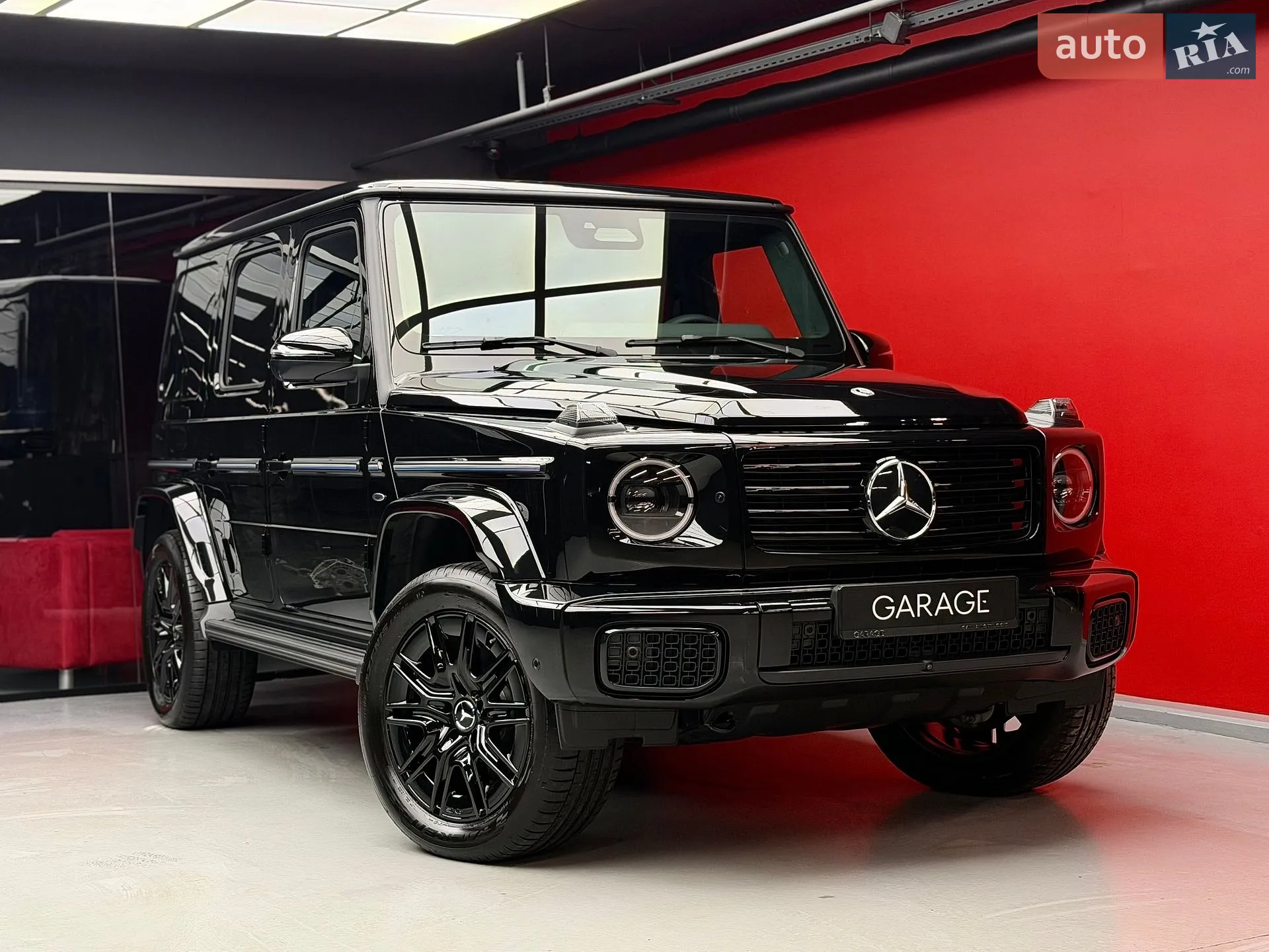 2025 Mercedes-Benz G-klasse - фото 1