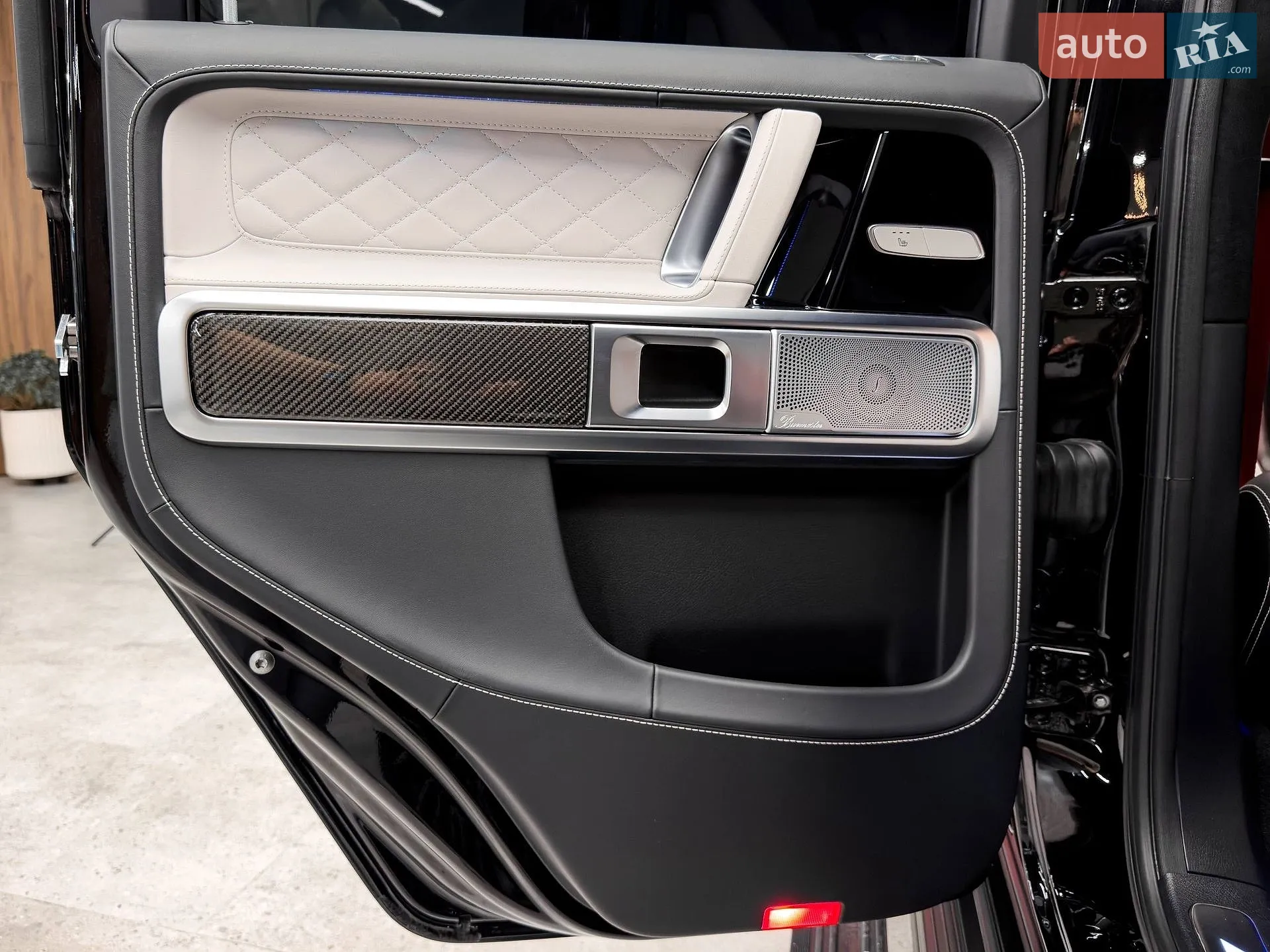 2025 Mercedes-Benz G-klasse - мініатюра 42