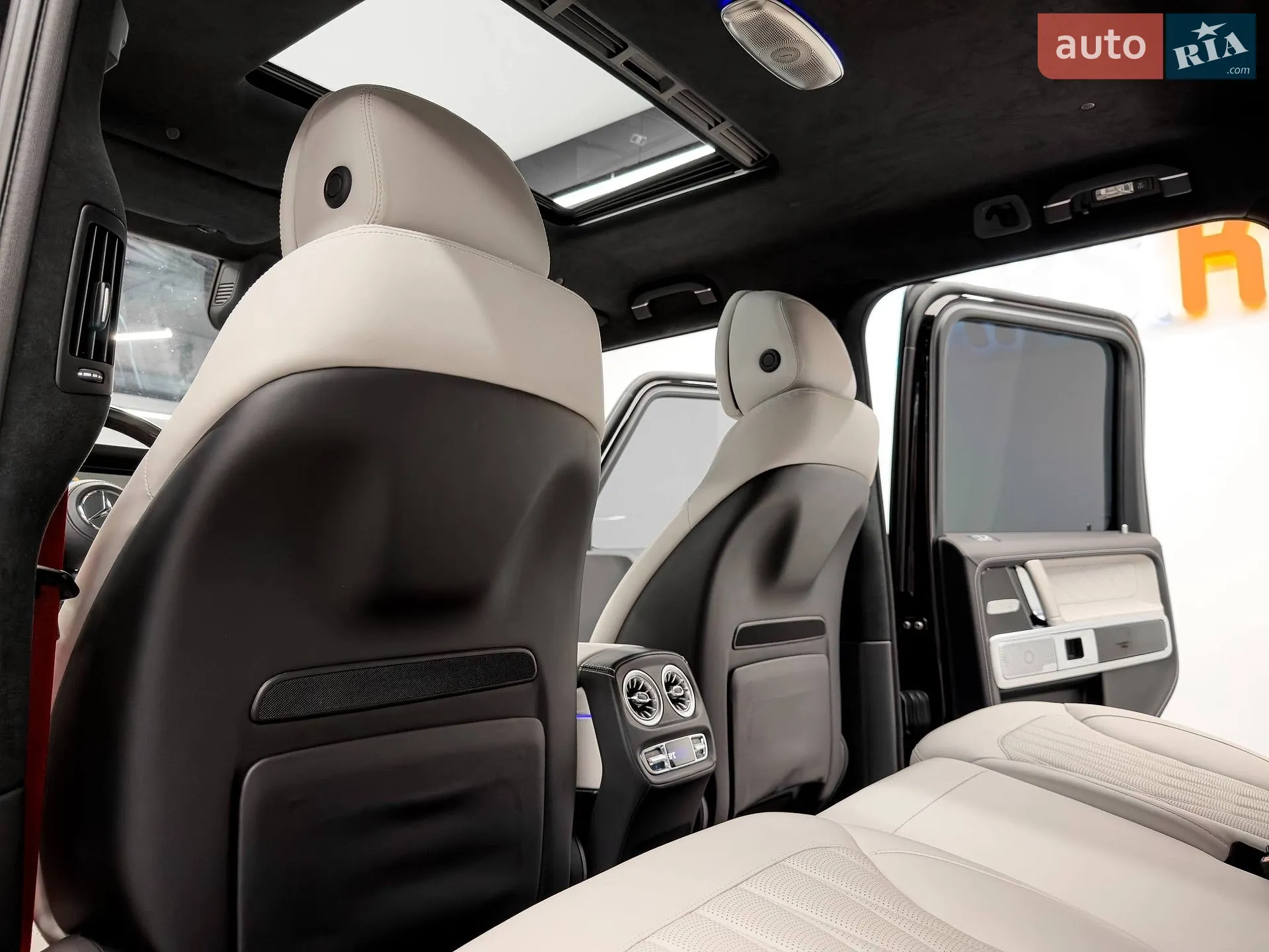 2025 Mercedes-Benz G-klasse - мініатюра 44