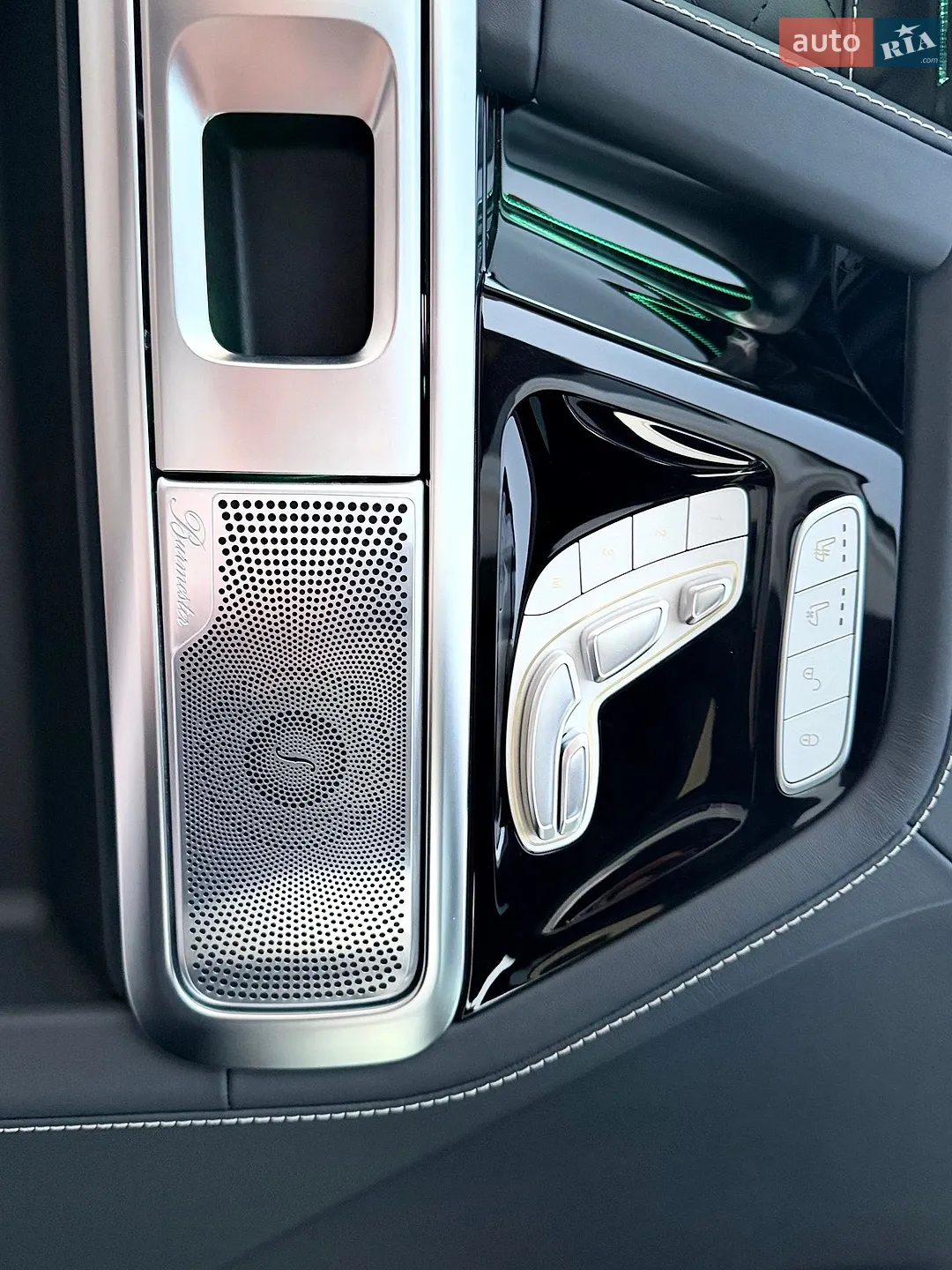 2025 Mercedes-Benz G-klasse - мініатюра 26