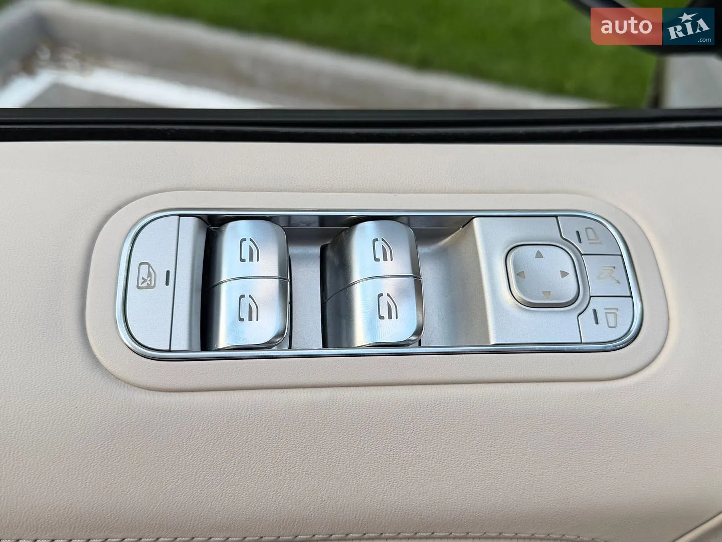 2025 Mercedes-Benz G-klasse - мініатюра 57