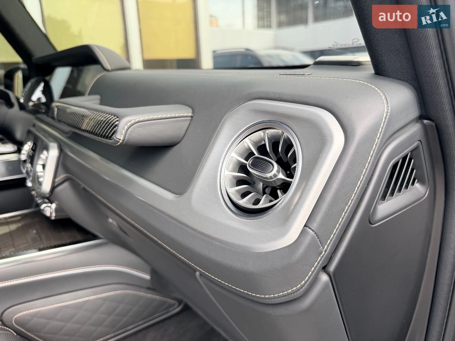 2024 Mercedes-Benz G-klasse - мініатюра 36