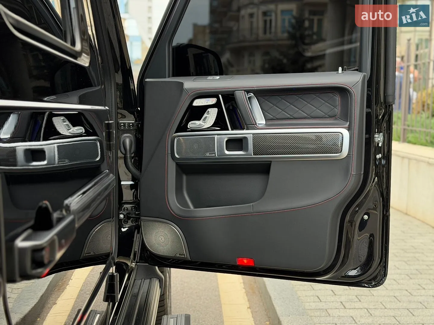 2025 Mercedes-Benz G-klasse - мініатюра 51
