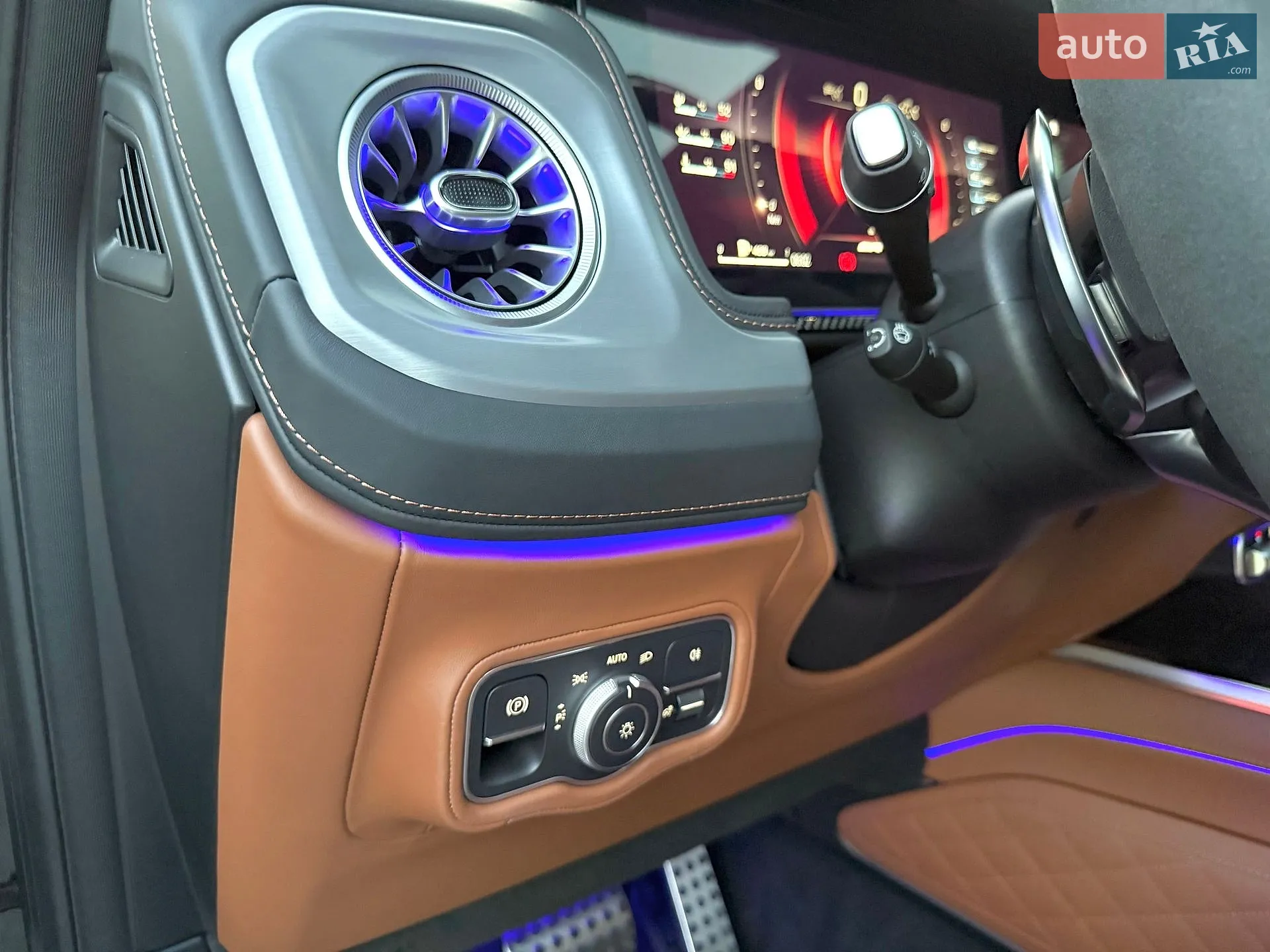 2025 Mercedes-Benz G-klasse - мініатюра 29