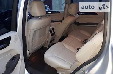Позашляховик / Кросовер Mercedes-Benz GL-Class 2013 в 