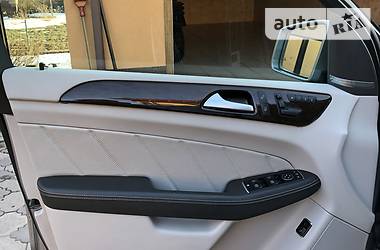 Позашляховик / Кросовер Mercedes-Benz GL-Class 2015 в 