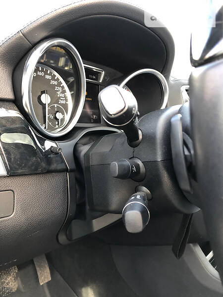 Позашляховик / Кросовер Mercedes-Benz GL-Class 2014 в Києві фото 25 Позашляховик / Кросовер Mercedes-Benz GL-Class 2014 в Києві