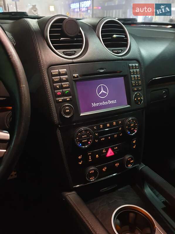 Внедорожник / Кроссовер Mercedes-Benz GL-Class 2012 в Киеве