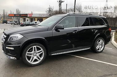 Позашляховик / Кросовер Mercedes-Benz GL-Class 2013 в 