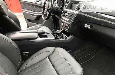 Позашляховик / Кросовер Mercedes-Benz GL-Class 2013 в 