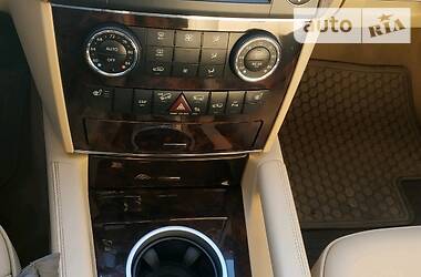Позашляховик / Кросовер Mercedes-Benz GL-Class 2011 в 