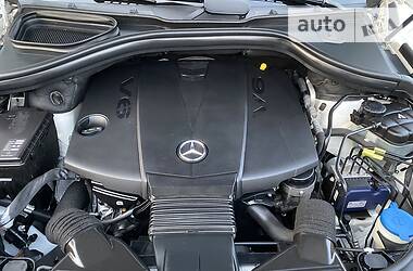 Позашляховик / Кросовер Mercedes-Benz GL-Class 2014 в 