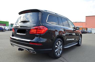 Позашляховик / Кросовер Mercedes-Benz GL-Class 2014 в 