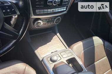 Позашляховик / Кросовер Mercedes-Benz GL-Class 2014 в 