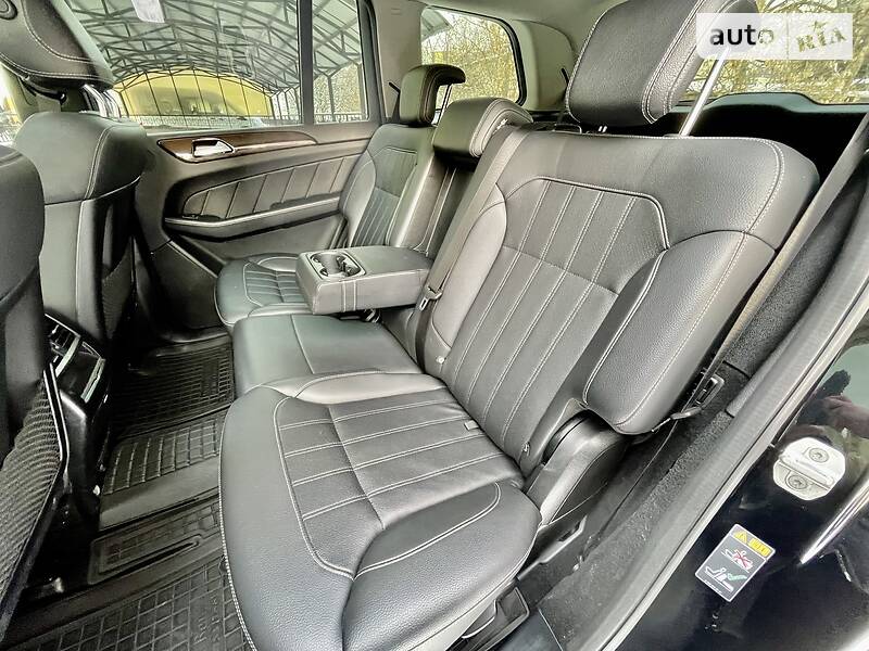 Позашляховик / Кросовер Mercedes-Benz GL-Class 2015 в Києві