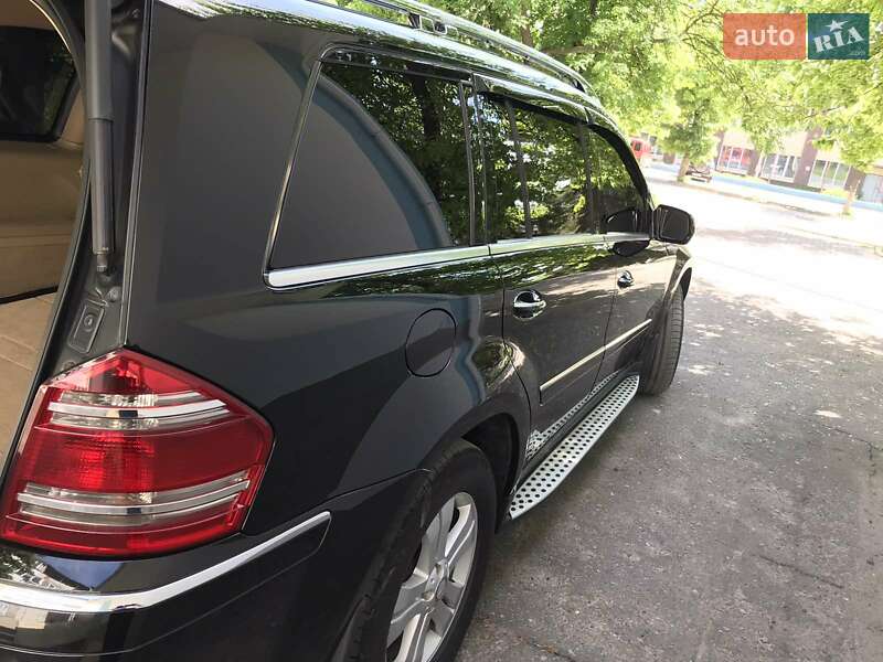 Позашляховик / Кросовер Mercedes-Benz GL-Class 2008 в Сумах