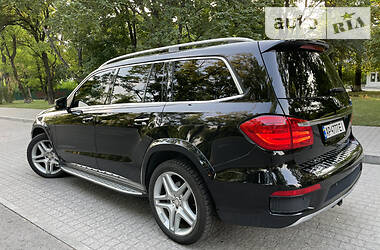 Внедорожник / Кроссовер Mercedes-Benz GL-Class 2015 в 